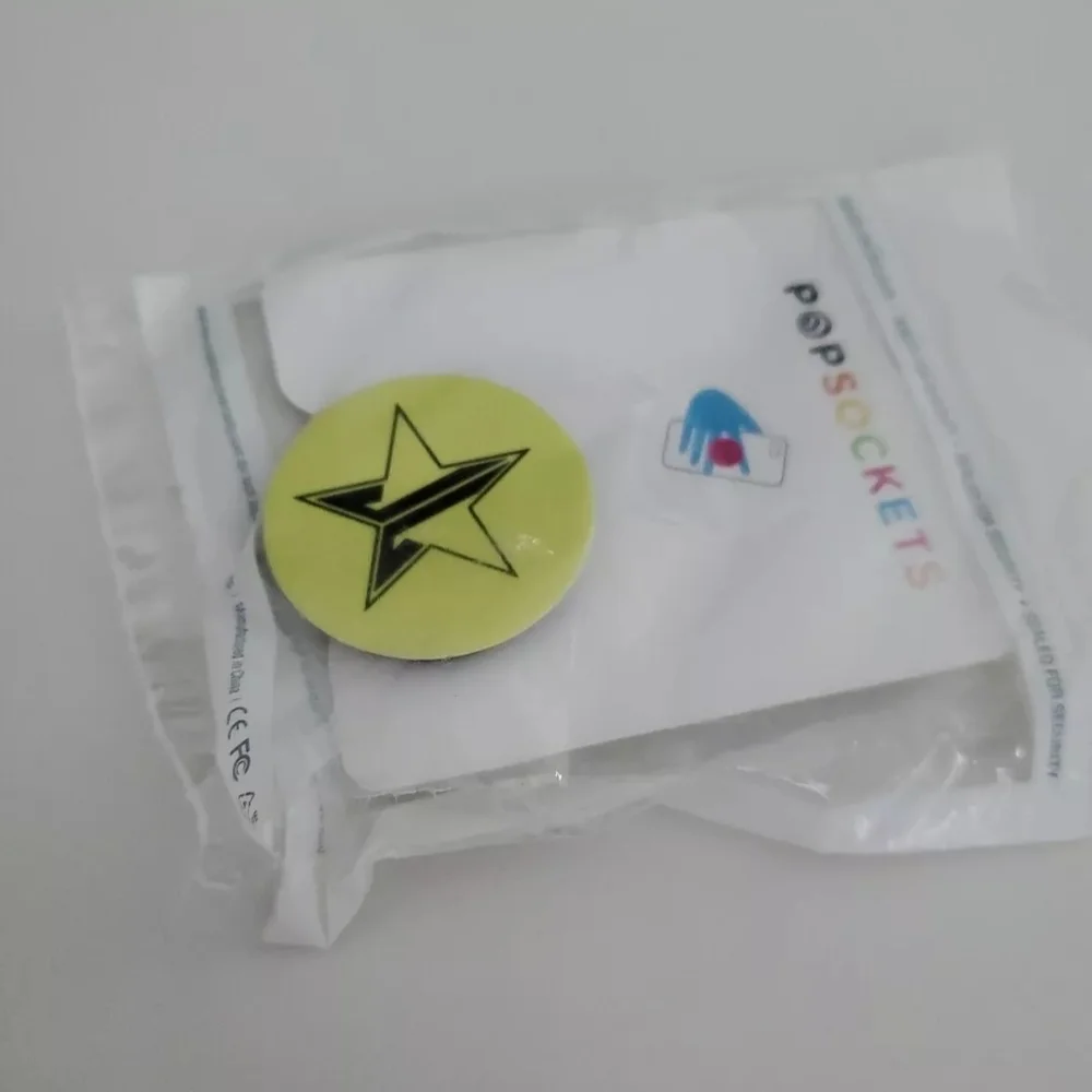 PopSockets Yellow Star Grip